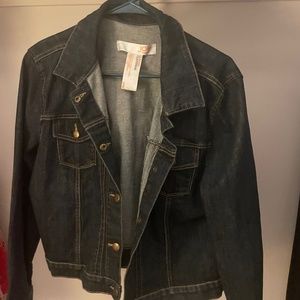 Adorable plus size tops and Jean jacket .